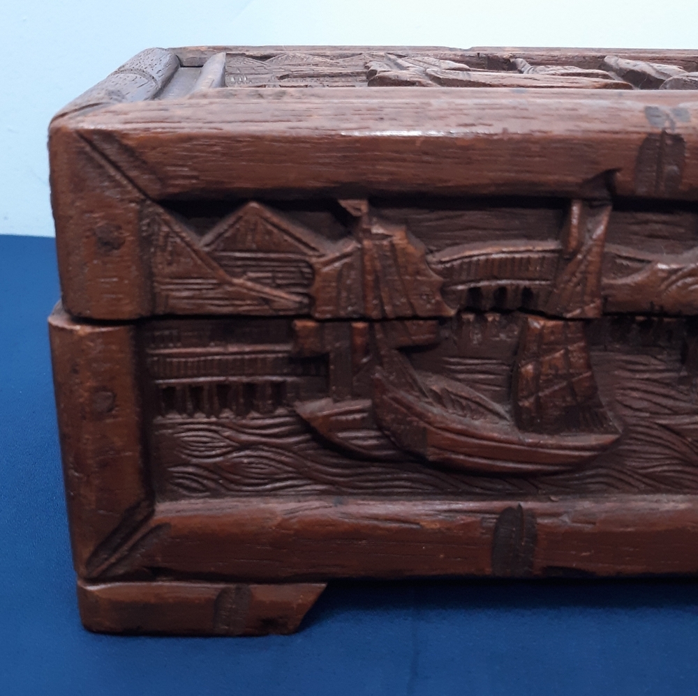 19th C Carved Rosewood Chinese Locking Antique Wooden Treasure Box Ships - Picture 7 of 16